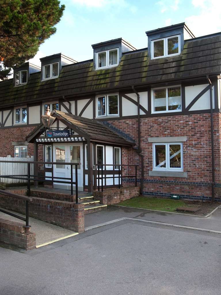 Travelodge Bournemouth Cooper Dean Экстерьер фото